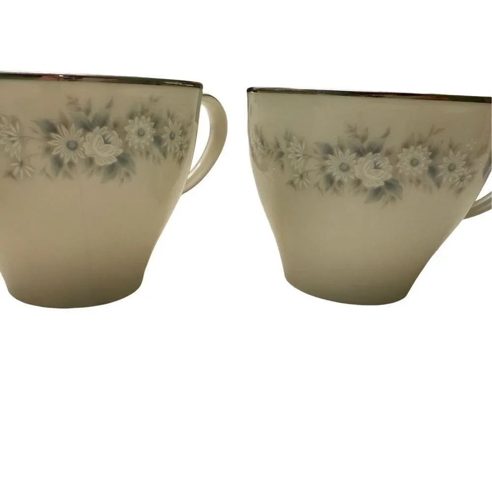Noritake Yorkdale Ivory China set of 3 Blue & White Floral‎ Tea Cups Japan style